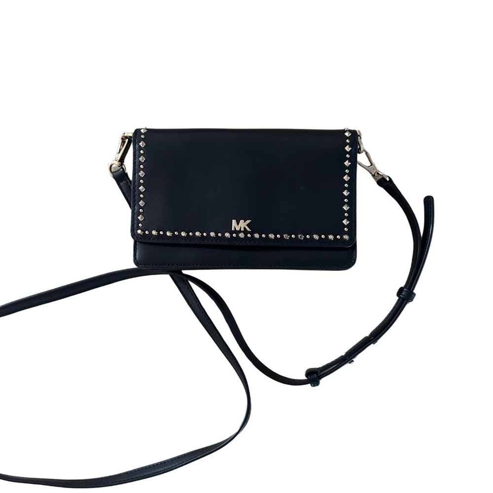 AUTHENTIC & BRAND NEW Michael Kors Genuine Black Leather 3-in-1 Crossbody Bag